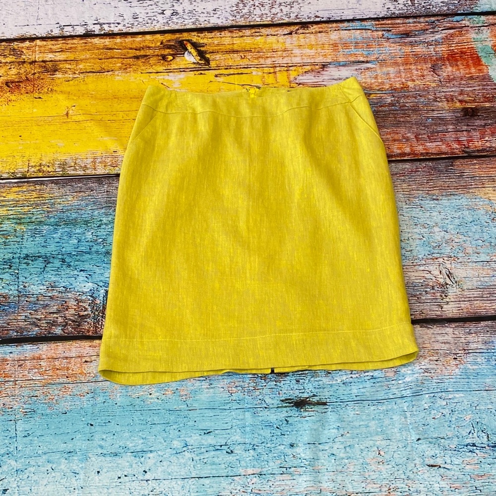 Merona linen mustard pencil skirt Size 4